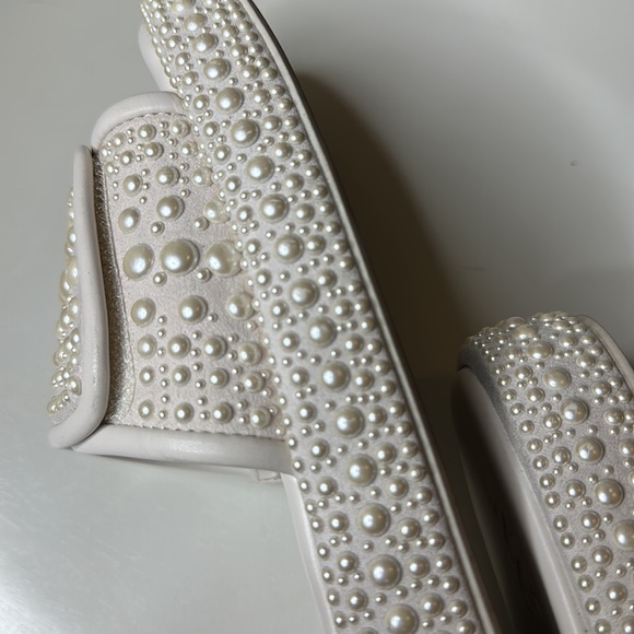 INC Slides - Picture 5 of 6